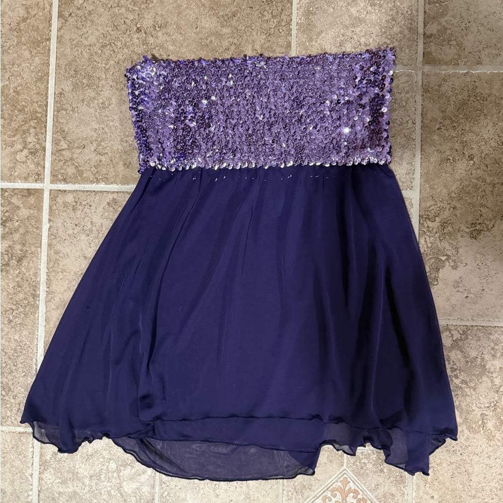 Strapless Purple Sequin top - Picture 2 of 5